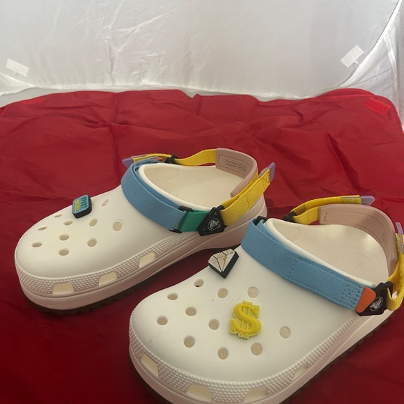 New CROCS Unisex-Adult Classic Hiker Clog - Picture 7 of 11